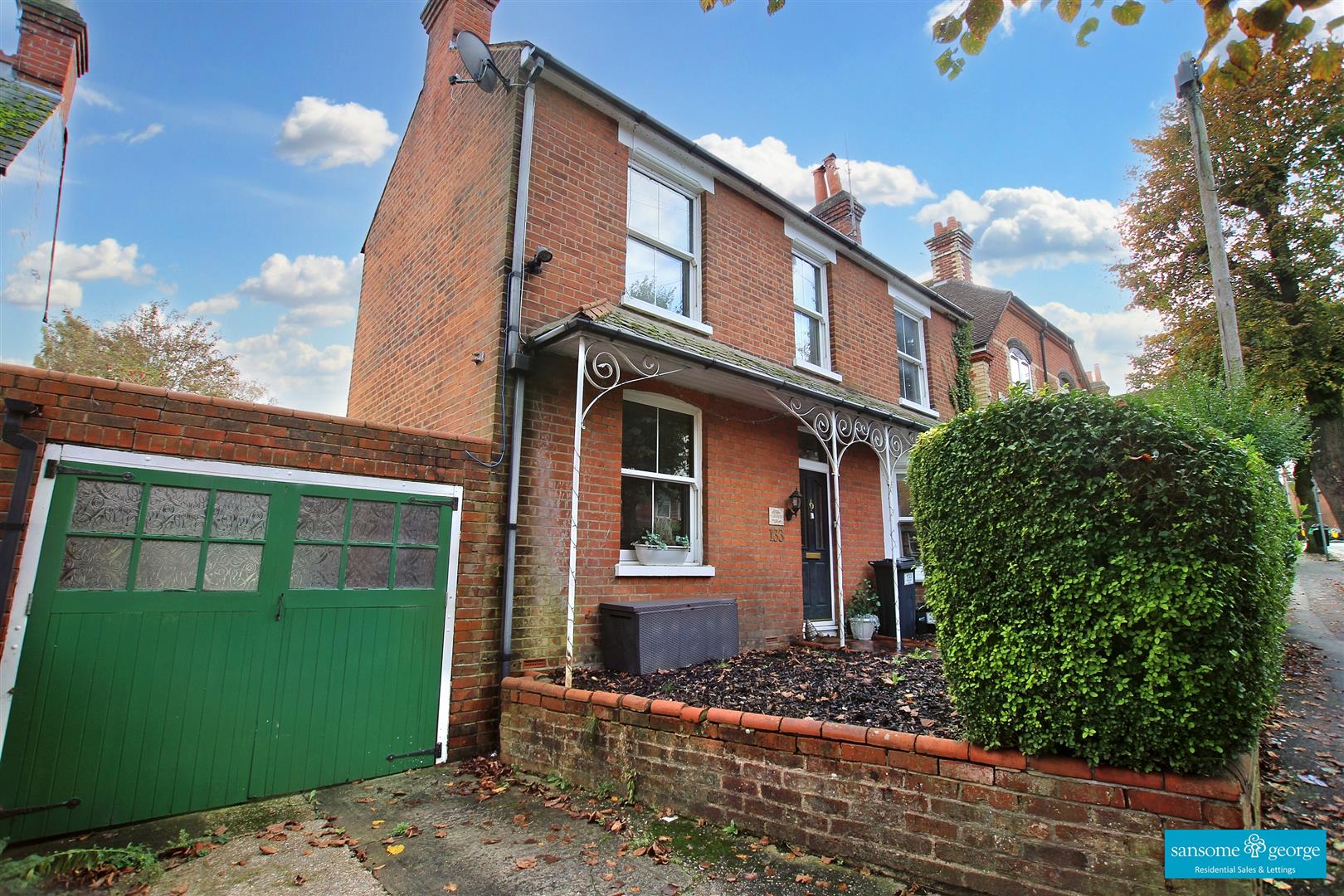 3 bed property in Wantage Road, Reading